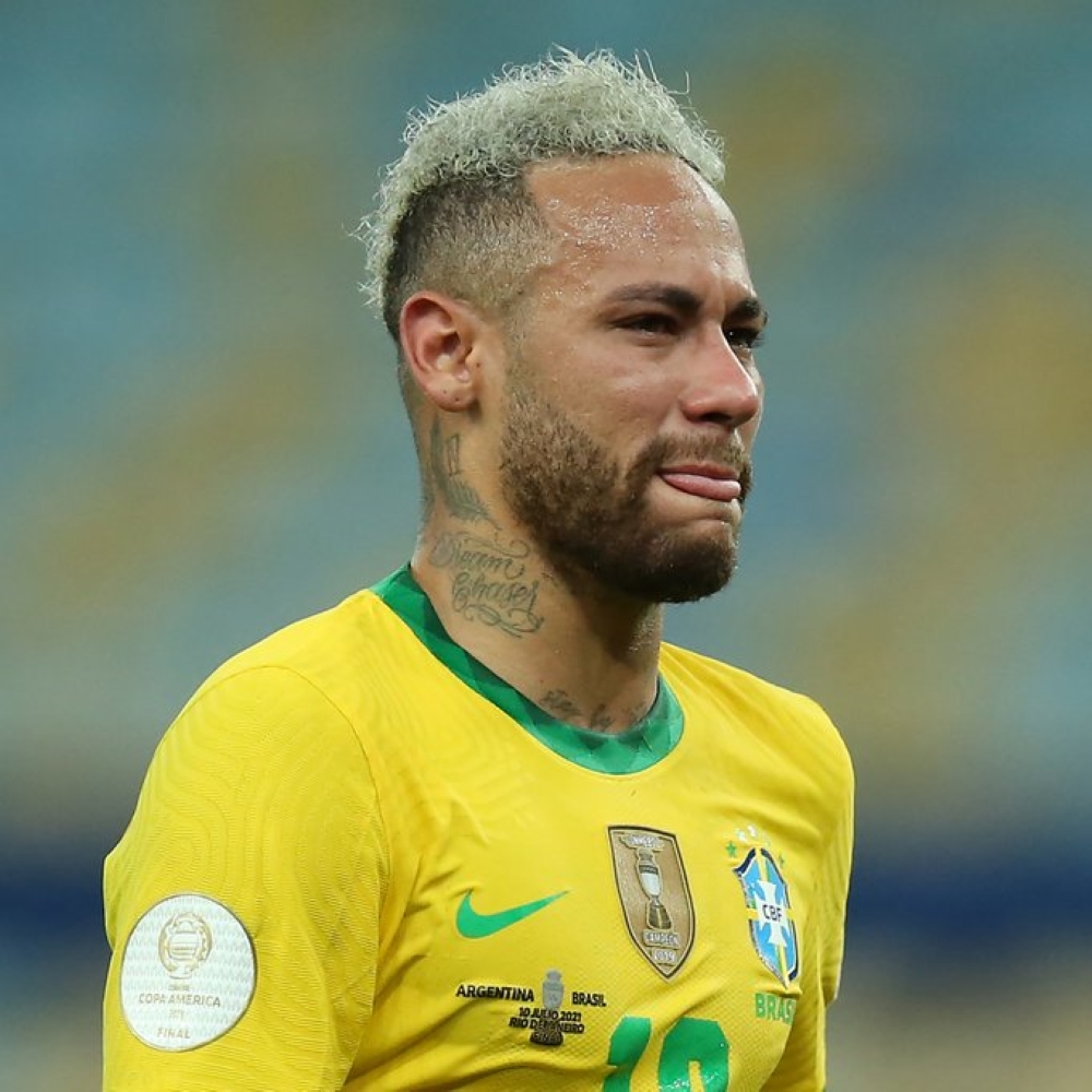 Tiếng khóc của Neymar