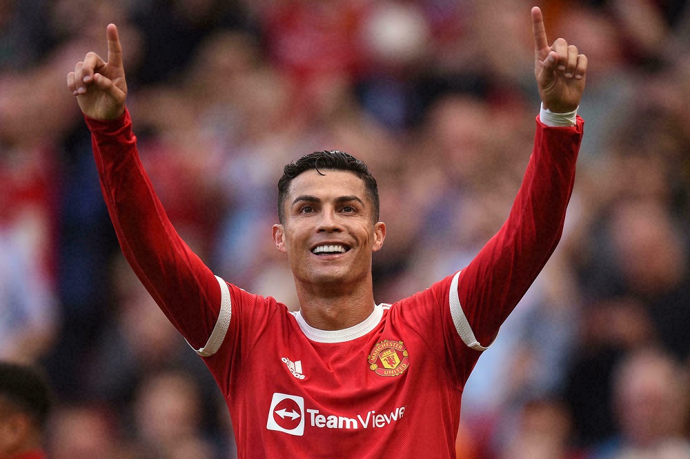 siêu sao Cristiano Ronaldo trong màu áo của CLB Manchester United